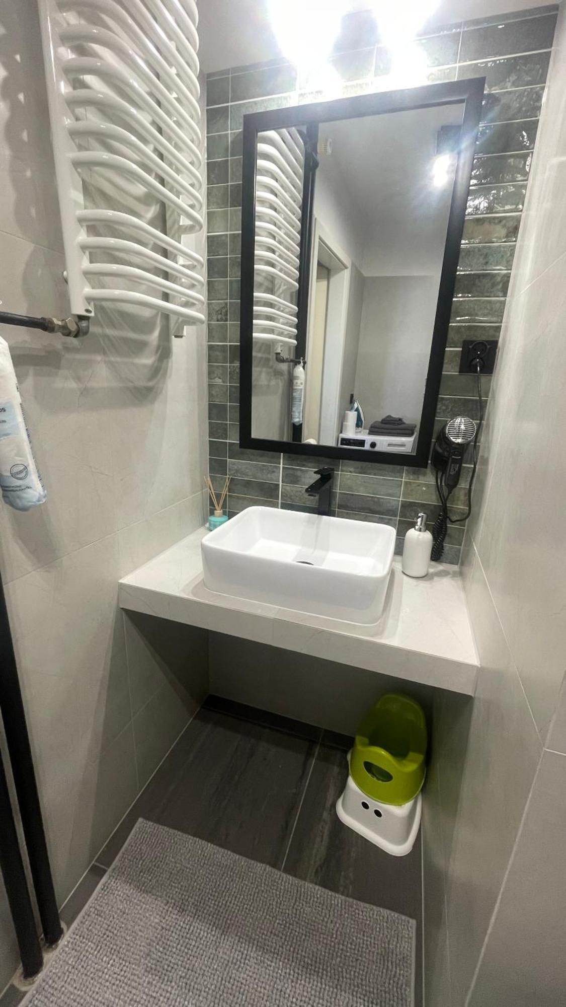 Apartament Przytulny 5 - Las, Self Check In, Dworzec Pkp เชชูฟ ภายนอก รูปภาพ